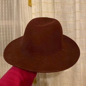 Brixton wide brim burgundy hat